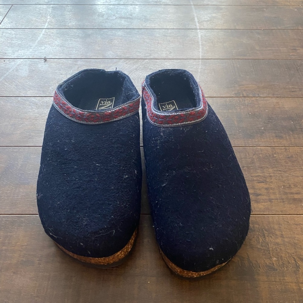 Via Nature Slip on clogs - Picture 2 of 10